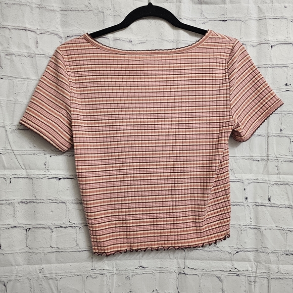 American Eagle Outfitters Pink Ribbed Crop T-Shirt - Picture 9 of 9